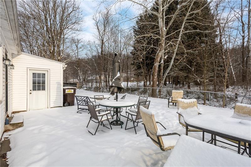 2438 Eastbrook Road New Castle, PA 16105 - Photo 24 of 26 Gallery Image 24
