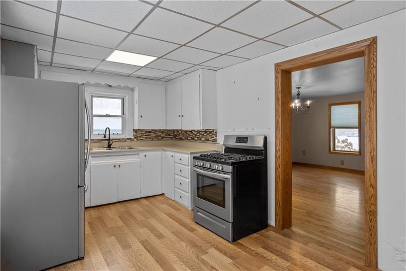 2438 Eastbrook Road New Castle, PA 16105 - Photo 9 of 26 Gallery Image 9