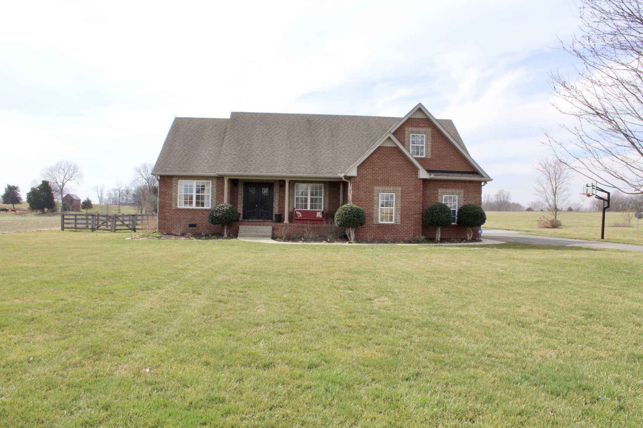 442 Clearview Road Cottontown, TN 37048 - Photo 2 of 29
