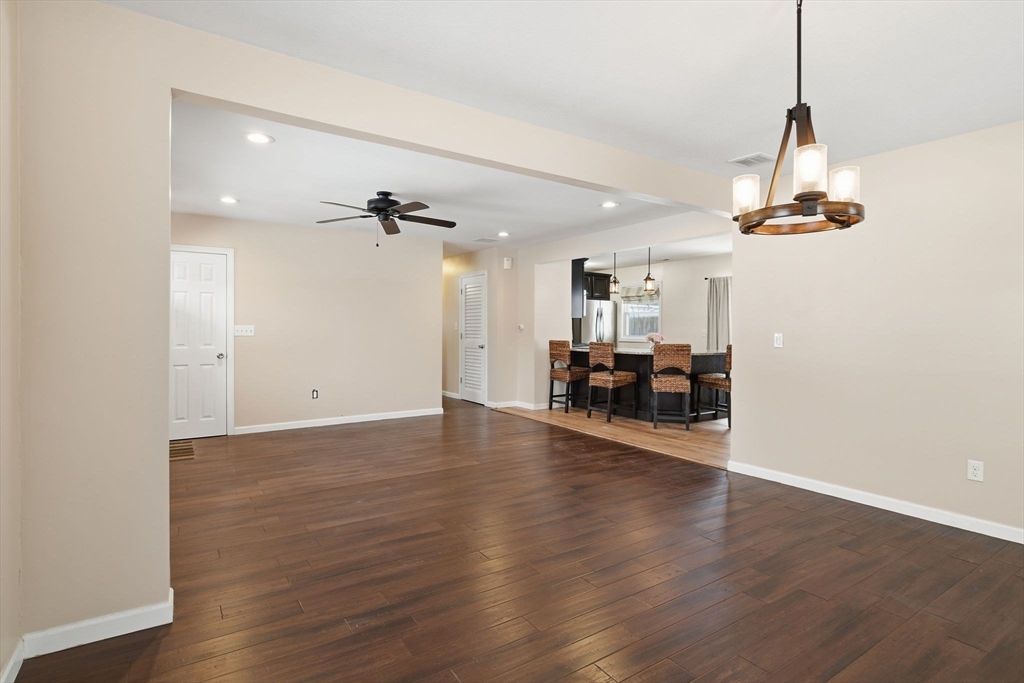 55 Old Farm Road Springfield, MA 01119 - Photo 6 of 22 Gallery Image 6