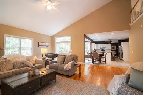 $849,900 | 7 Caitlin Court, South Kingstown, RI 02881