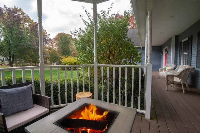 $849,900 | 7 Caitlin Court, South Kingstown, RI 02881