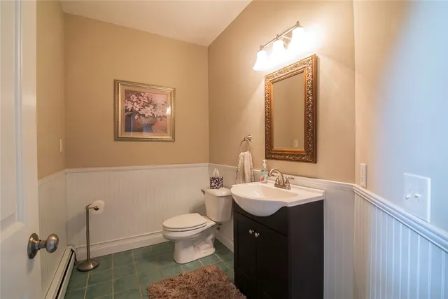 $849,900 | 7 Caitlin Court, South Kingstown, RI 02881