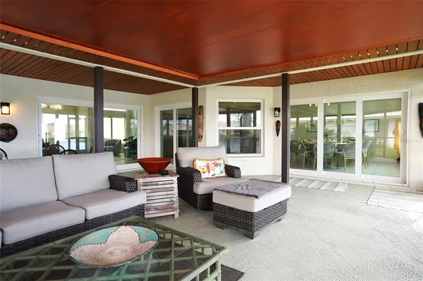 $794,900 | 204 Carriage House Lane, Unit 204, Nokomis, FL 34275