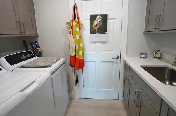 $794,900 | 204 Carriage House Lane, Unit 204, Nokomis, FL 34275