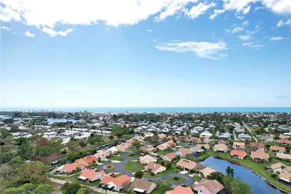 $794,900 | 204 Carriage House Lane, Unit 204, Nokomis, FL 34275