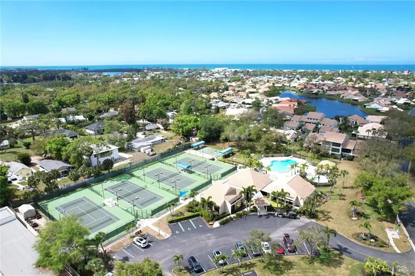 $794,900 | 204 Carriage House Lane, Unit 204, Nokomis, FL 34275