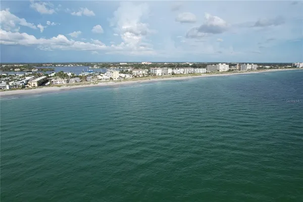 $794,900 | 204 Carriage House Lane, Unit 204, Nokomis, FL 34275