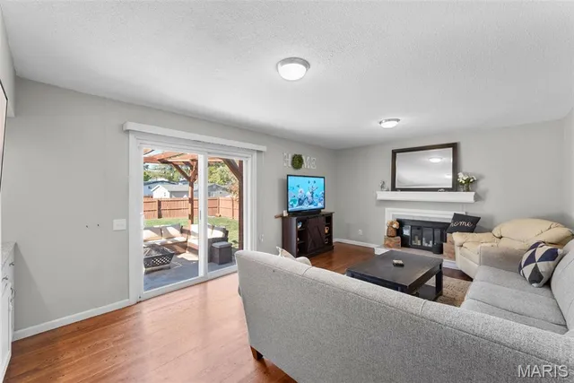 $460,000 | 1517 Shadyside Lane, St. Louis, MO 63146