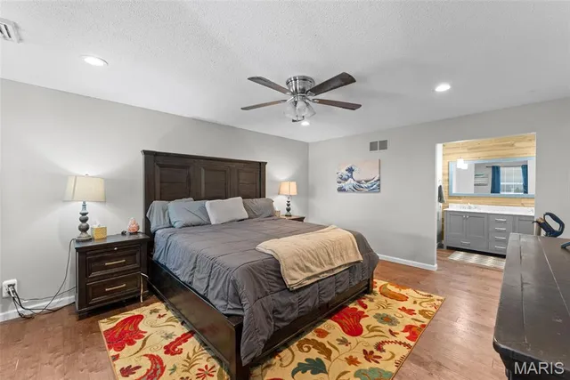 $460,000 | 1517 Shadyside Lane, St. Louis, MO 63146