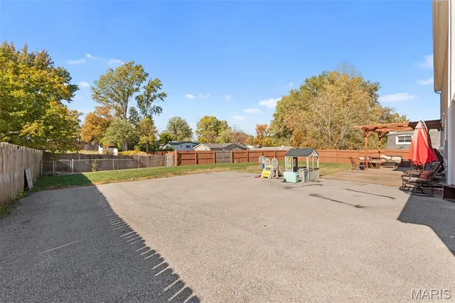 $460,000 | 1517 Shadyside Lane, St. Louis, MO 63146