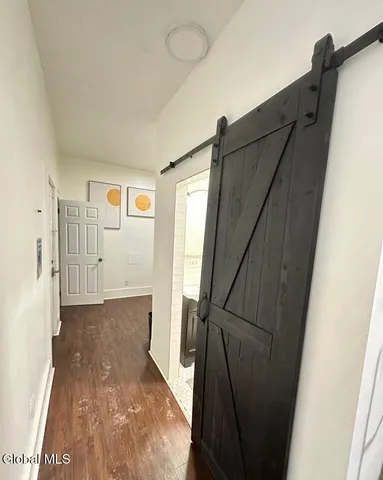 $950 | 51 Elm Street, Unit 1, Albany, NY 12202