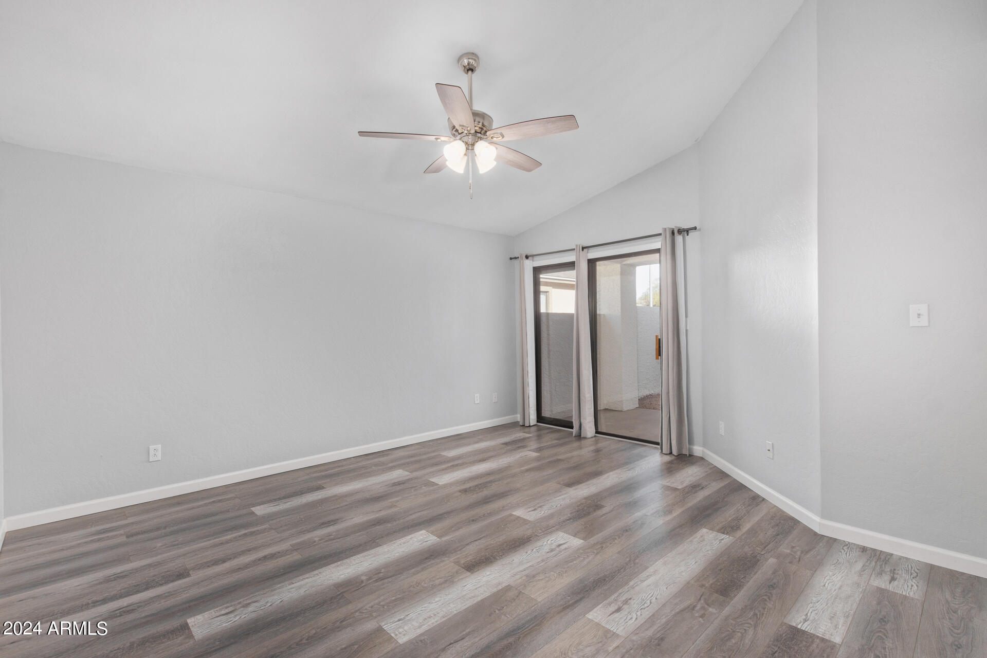 4725 East Brown Road, Unit 60 Mesa, AZ 85205 - Photo 15 of 31 19 - Brown