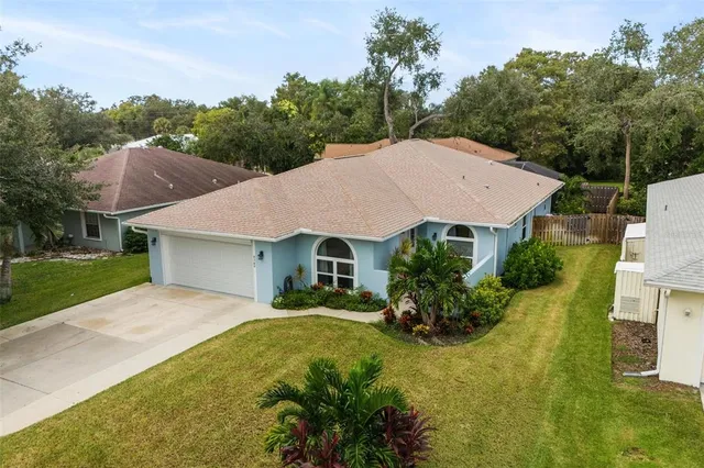 $4,500 | 4360 Iola Drive, Sarasota, FL 34231