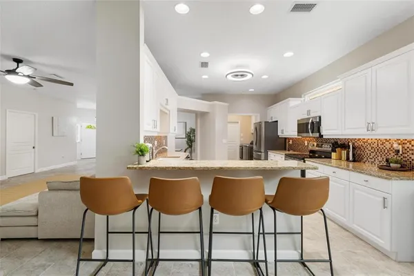 $4,500 | 4360 Iola Drive, Sarasota, FL 34231