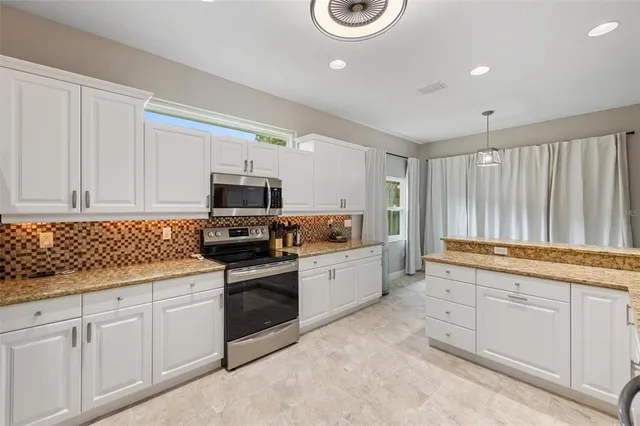 $4,500 | 4360 Iola Drive, Sarasota, FL 34231