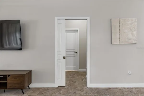 $4,500 | 4360 Iola Drive, Sarasota, FL 34231