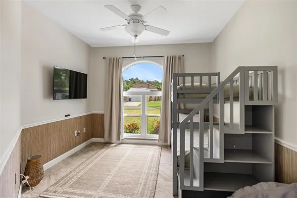 $4,500 | 4360 Iola Drive, Sarasota, FL 34231