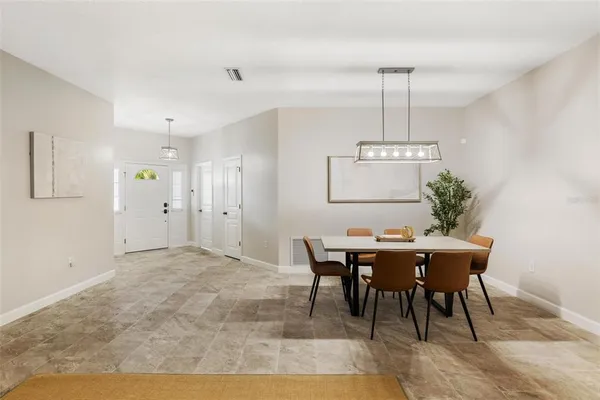 $4,500 | 4360 Iola Drive, Sarasota, FL 34231