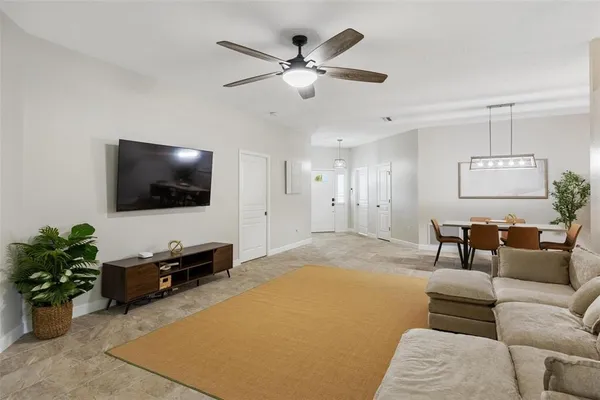 $4,500 | 4360 Iola Drive, Sarasota, FL 34231