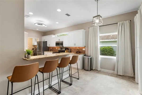 $4,500 | 4360 Iola Drive, Sarasota, FL 34231