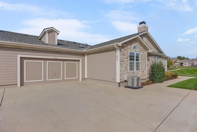 $430,000 | 21702 West 119th Terrace, Unit 1103, Olathe, KS 66061
