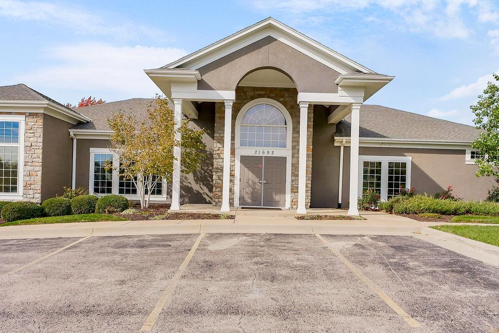 21702 West 119th Terrace, Unit 1103 Olathe, KS 66061 - Photo 38 of 41