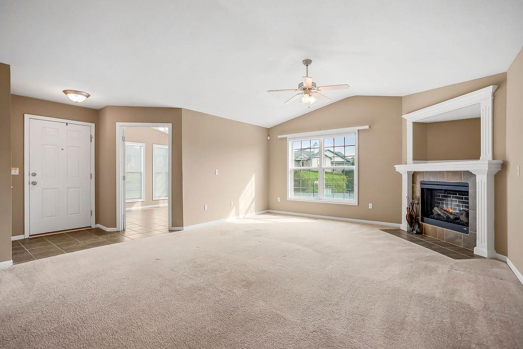 21702 West 119th Terrace, Unit 1103 Olathe, KS 66061 - Photo 4 of 41