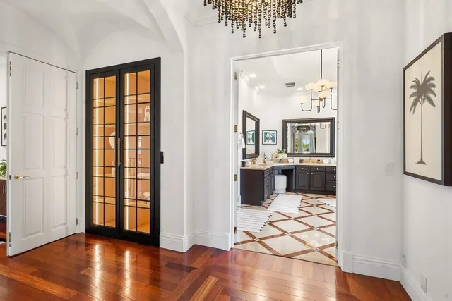 $37,900 | 350 East Ocean Avenue, Lantana, FL 33462