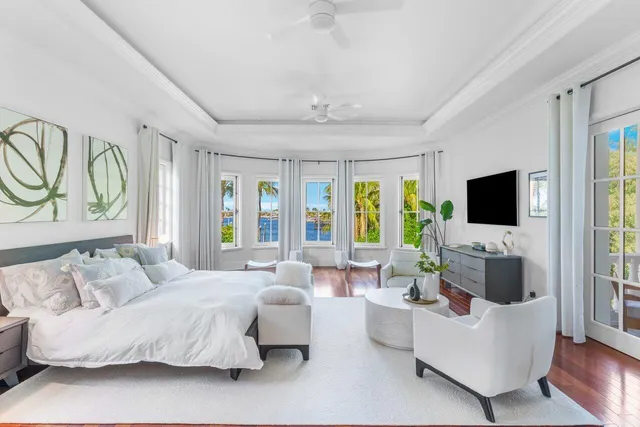 $37,900 | 350 East Ocean Avenue, Lantana, FL 33462