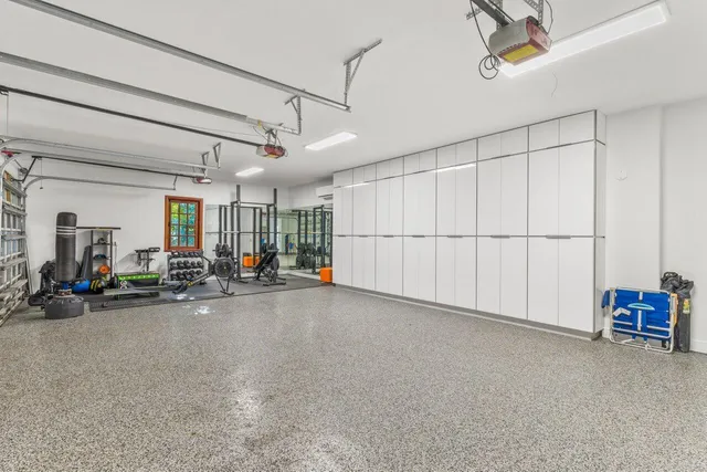 $37,900 | 350 East Ocean Avenue, Lantana, FL 33462