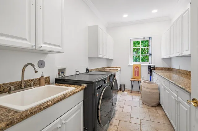 $37,900 | 350 East Ocean Avenue, Lantana, FL 33462