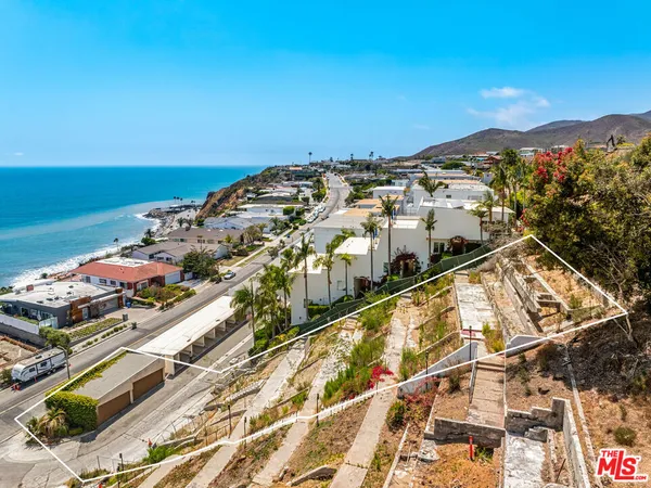 $4,198,000 | 18133 Coastline Drive, Malibu, CA 90265