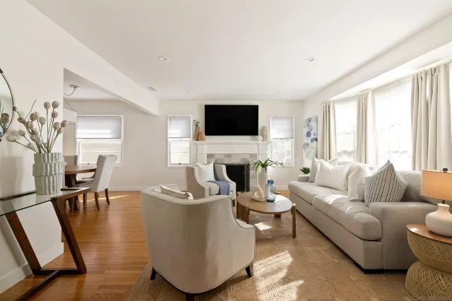 $8,500 | 5673 La Jolla Hermosa Avenue, La Jolla, CA 92037