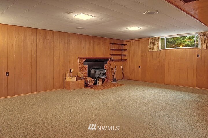 16306 128th Avenue Southeast Renton, WA 98058 - Photo 10 of 15 Gallery Image 10