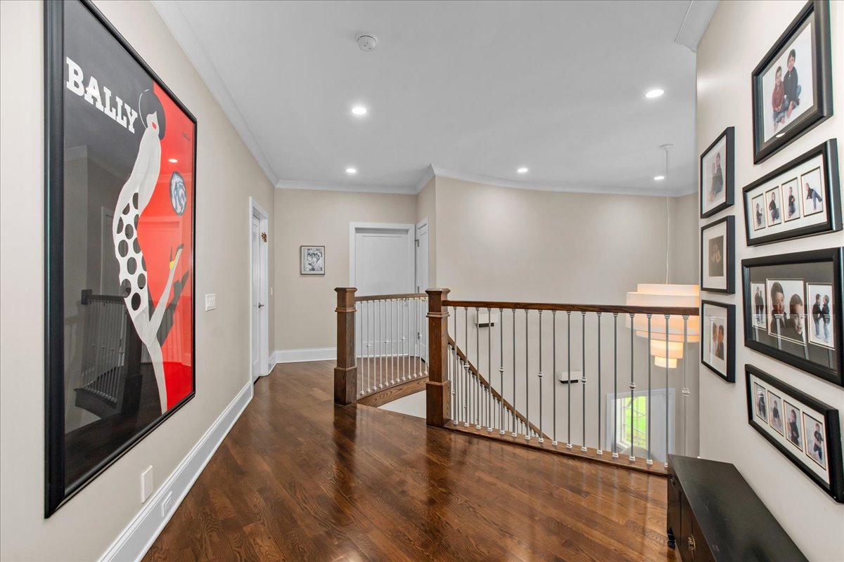 1722 Sunset Road Highland Park, IL 60035 - Photo 15 of 39 Gallery Image 15