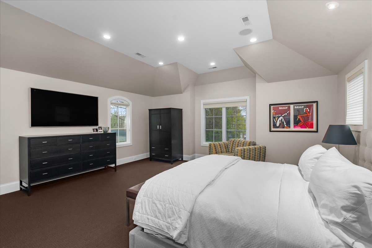 1722 Sunset Road Highland Park, IL 60035 - Photo 17 of 39 Gallery Image 17