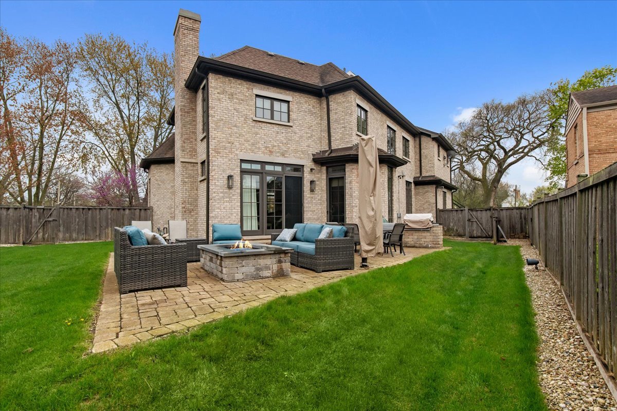 1722 Sunset Road Highland Park, IL 60035 - Photo 34 of 39 Gallery Image 34