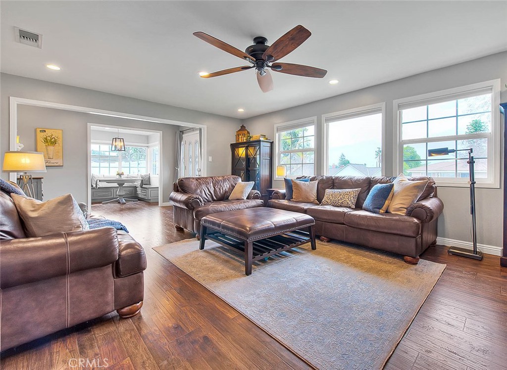 156 South Country Club Road Glendora, CA 91741 - Photo 6 of 61