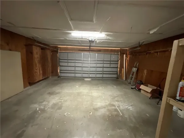 $2,000 | 13334 West Redbird Lane, Corpus Christi, TX 78410