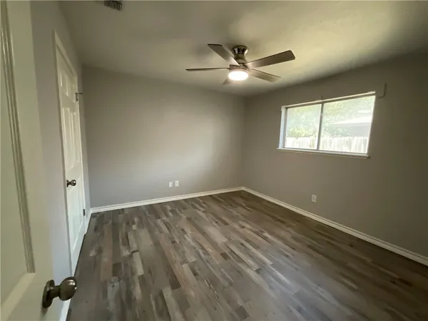 $2,000 | 13334 West Redbird Lane, Corpus Christi, TX 78410