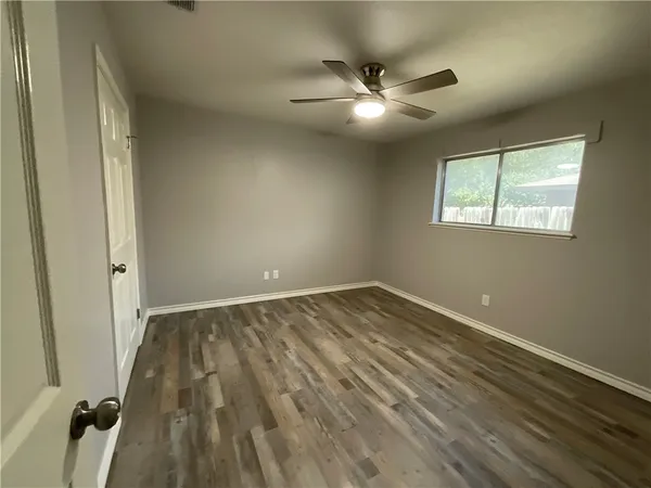 $2,000 | 13334 West Redbird Lane, Corpus Christi, TX 78410