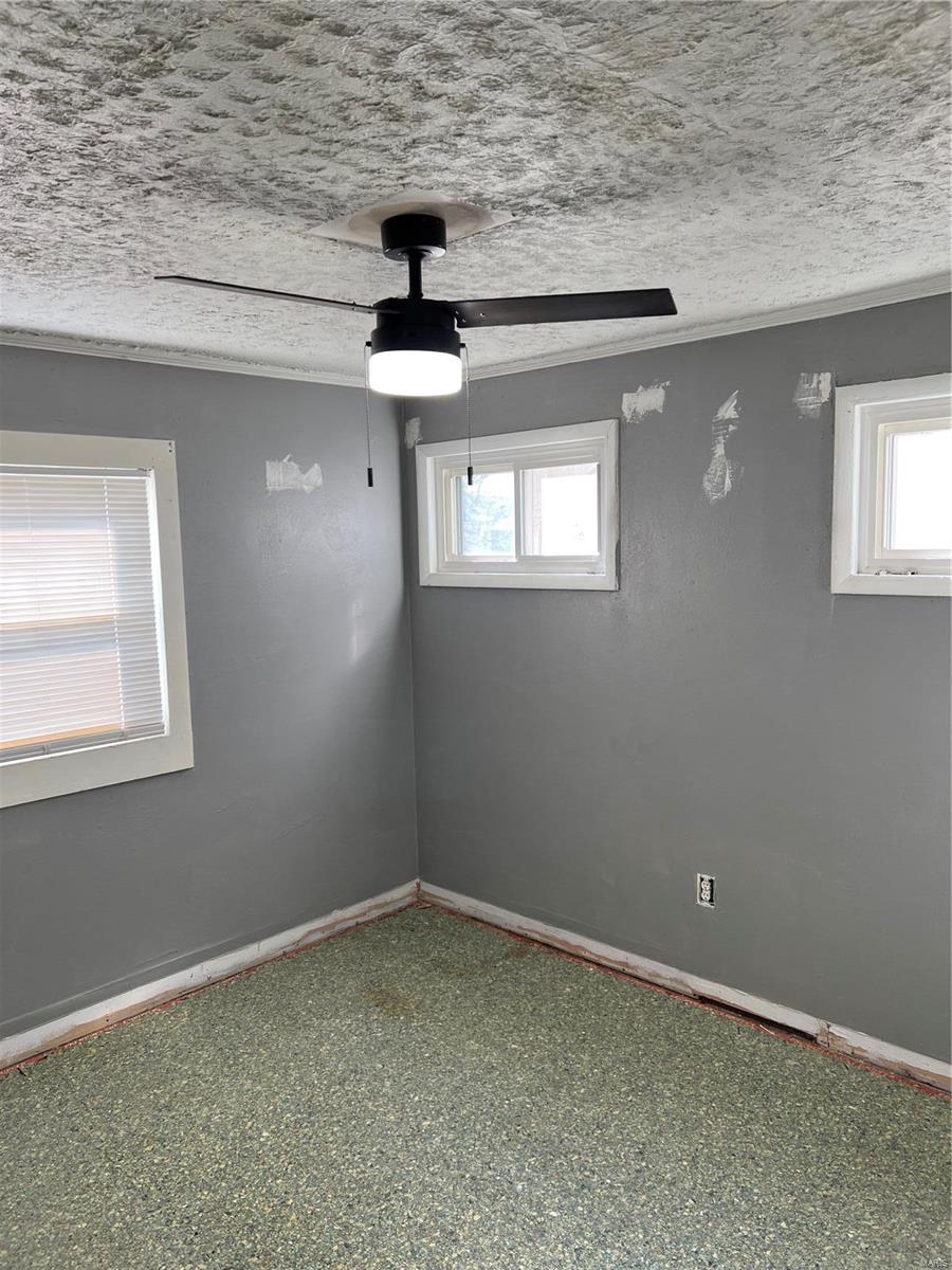 2423 Iowa Street Granite City, IL 62040 - Photo 7 of 10