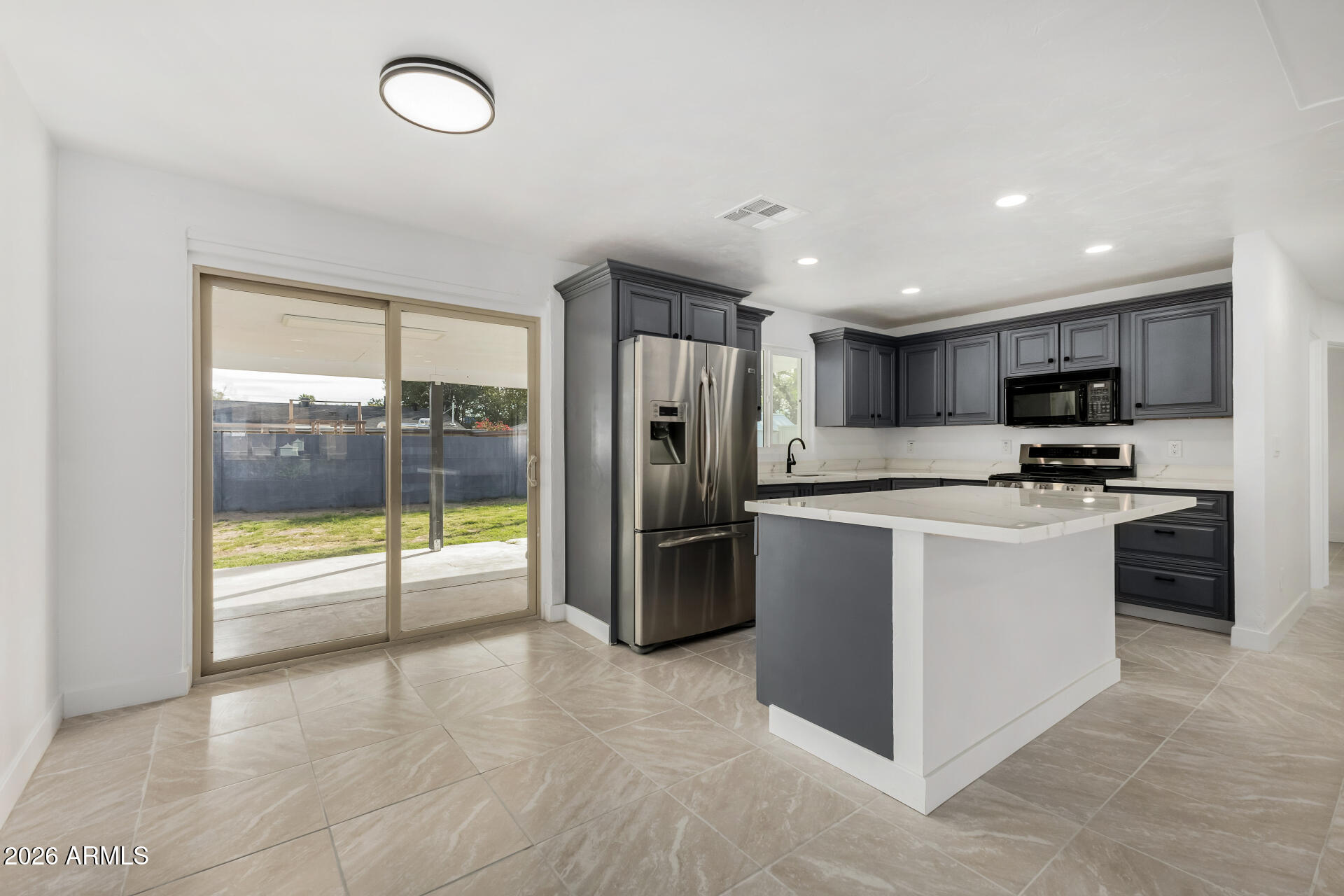 3433 East Granada Road Phoenix, AZ 85008 - Photo 11 of 32 10 -Granada