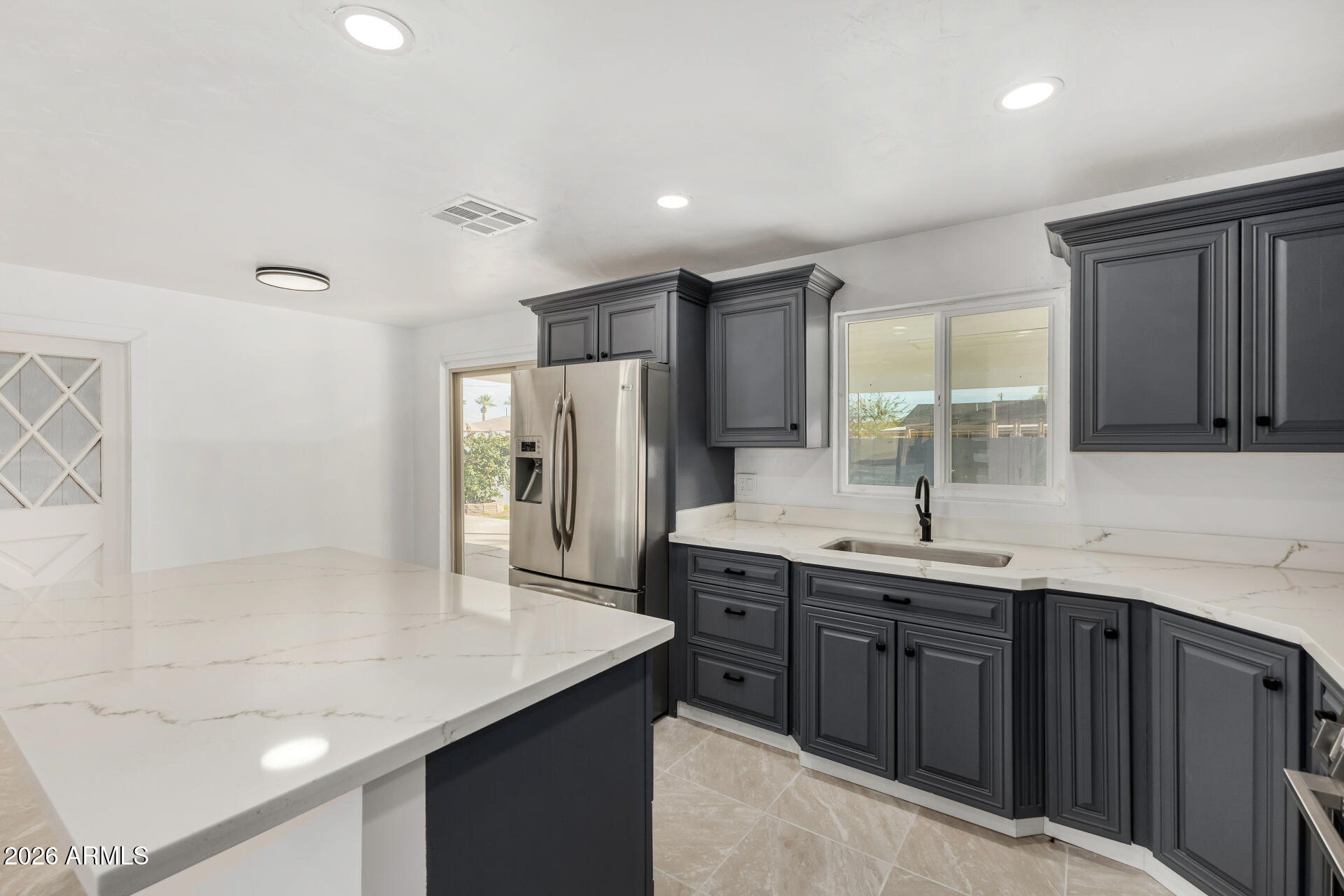 3433 East Granada Road Phoenix, AZ 85008 - Photo 12 of 32 11 -Granada