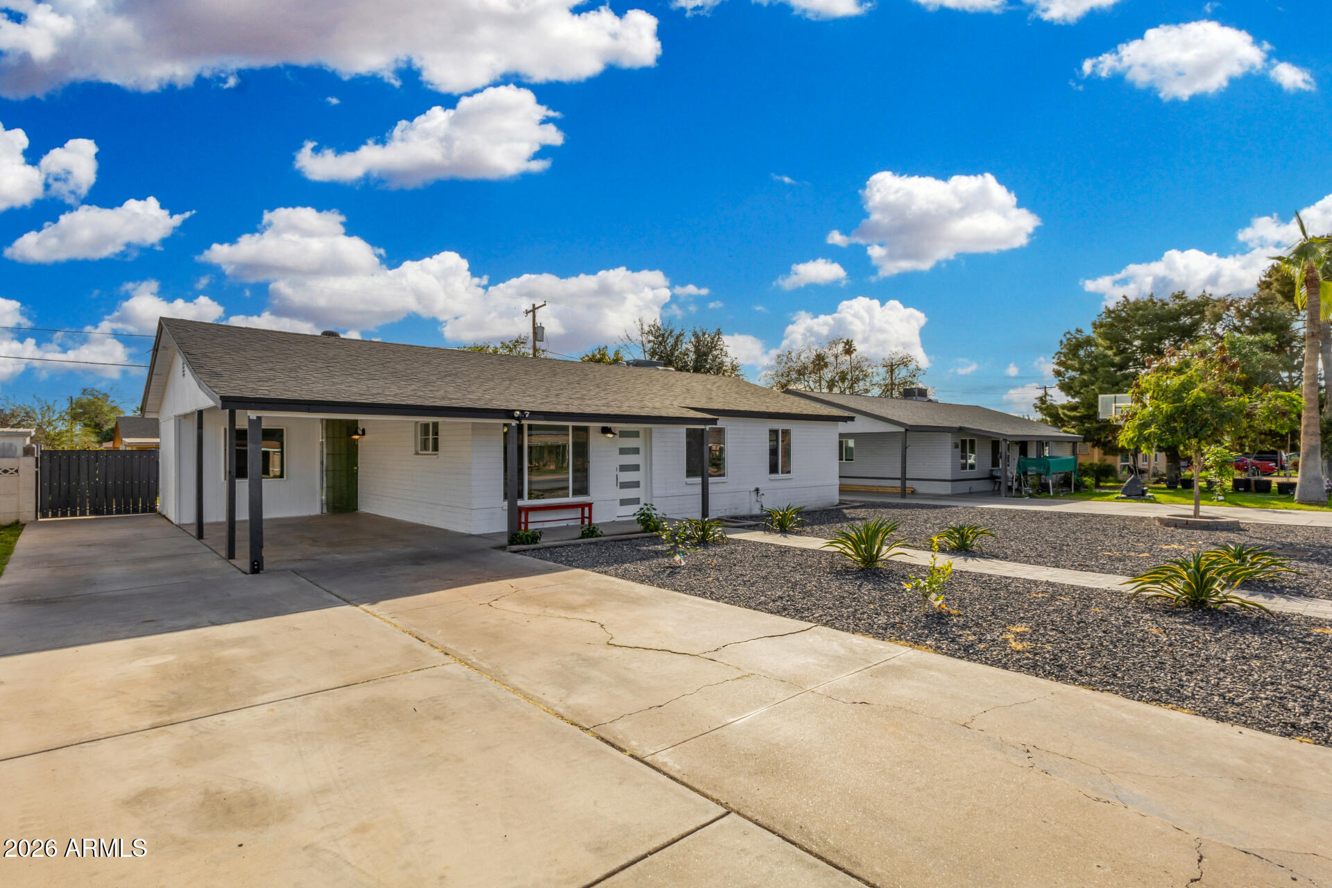 3433 East Granada Road Phoenix, AZ 85008 - Photo 3 of 32 03 -Granada
