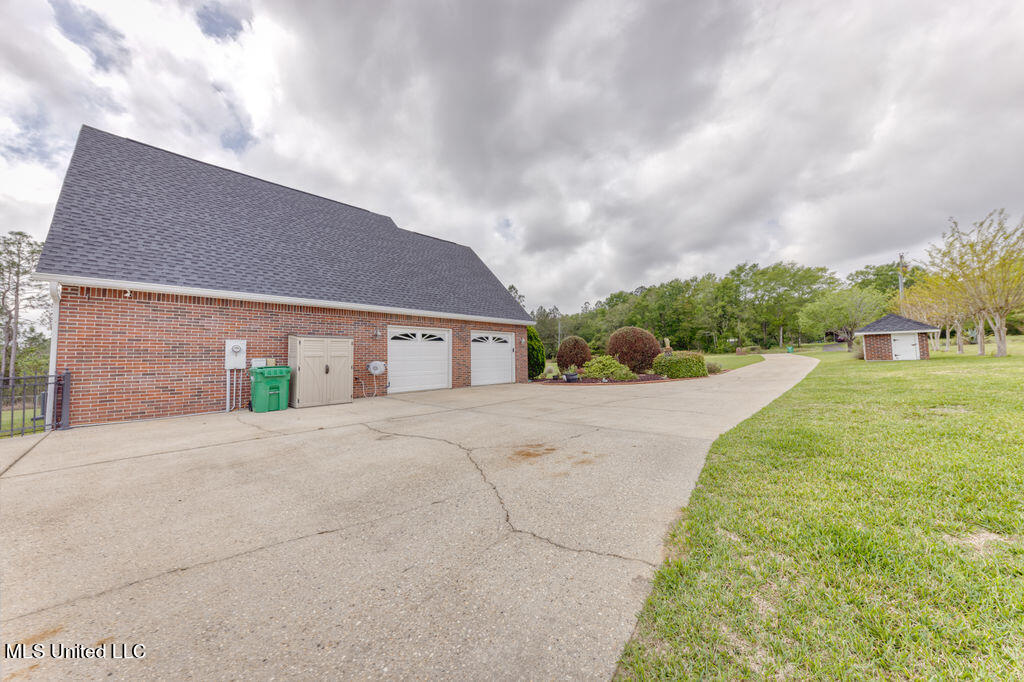 13400 R S Kimball Road Ocean Springs, MS 39565 - Photo 6 of 40 13400RSKimballRd-6