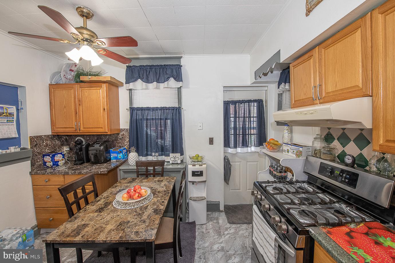 259 Wembly Road Upper Darby, PA 19082 - Photo 13 of 48