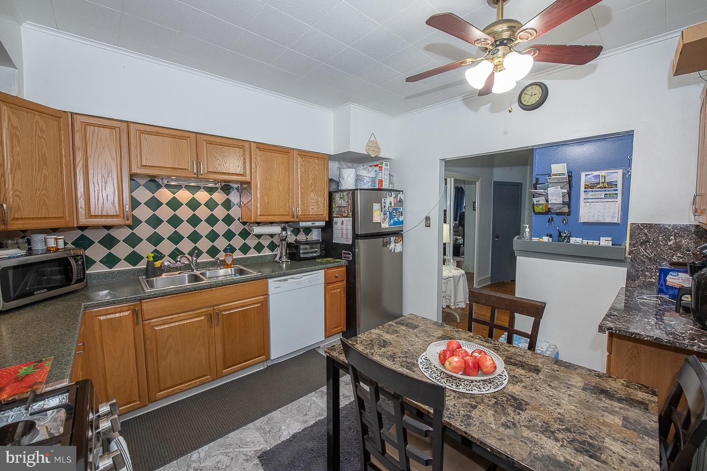 259 Wembly Road Upper Darby, PA 19082 - Photo 16 of 48
