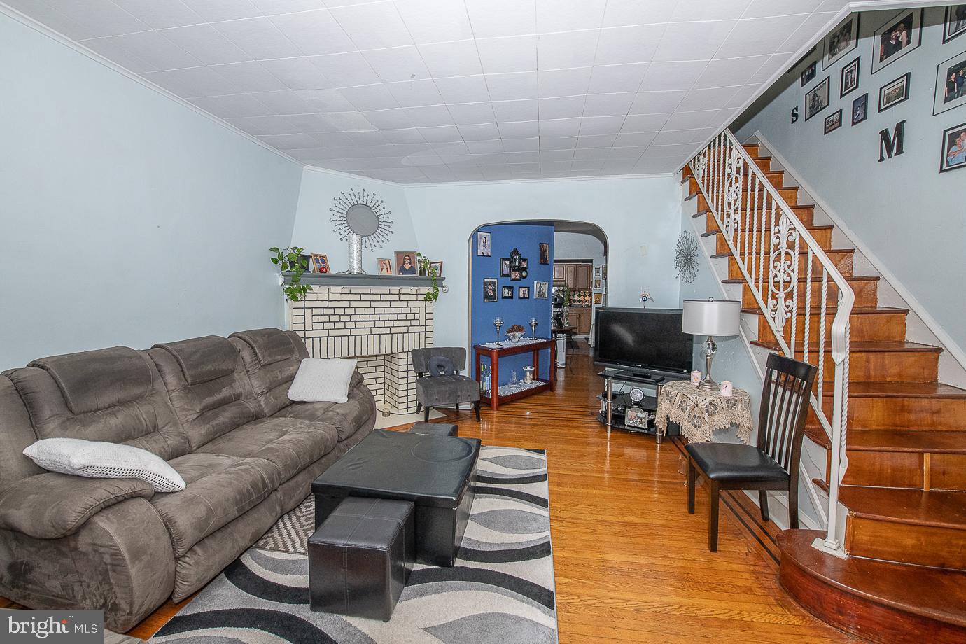 259 Wembly Road Upper Darby, PA 19082 - Photo 4 of 48